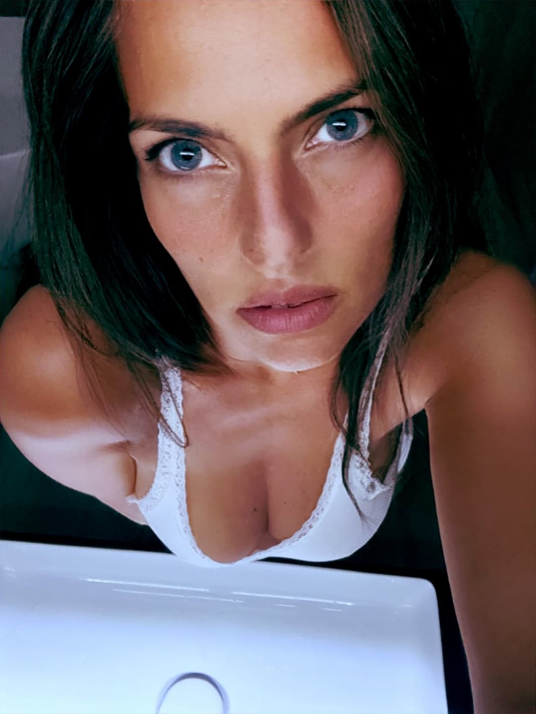 Lookin’ right at you, wondering what you’d do if I was right there