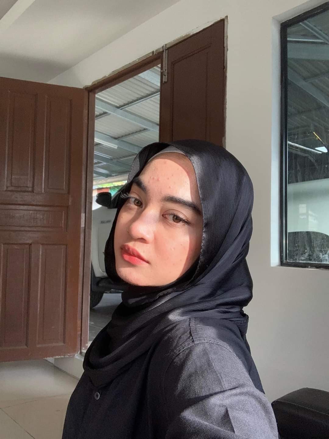 choose one, later i give the leaked vid. put number at comment