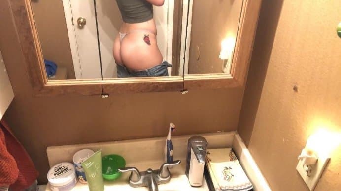 Click to view full size Cock sucking whore