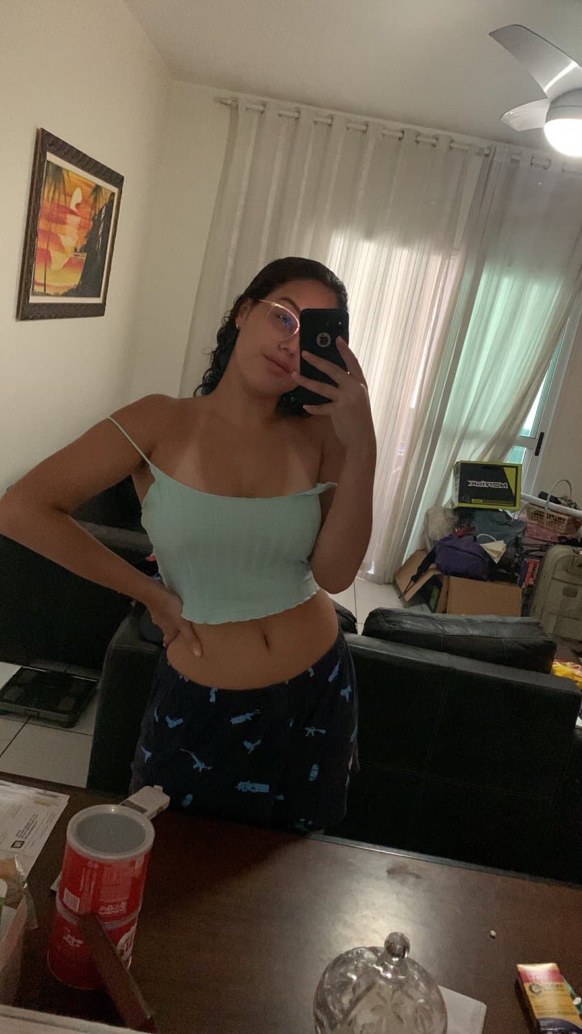 Minha namorada gostosa peituda da praia