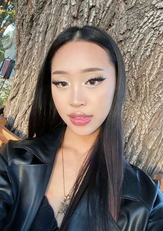 Blonde girlfriend teen amateur suck