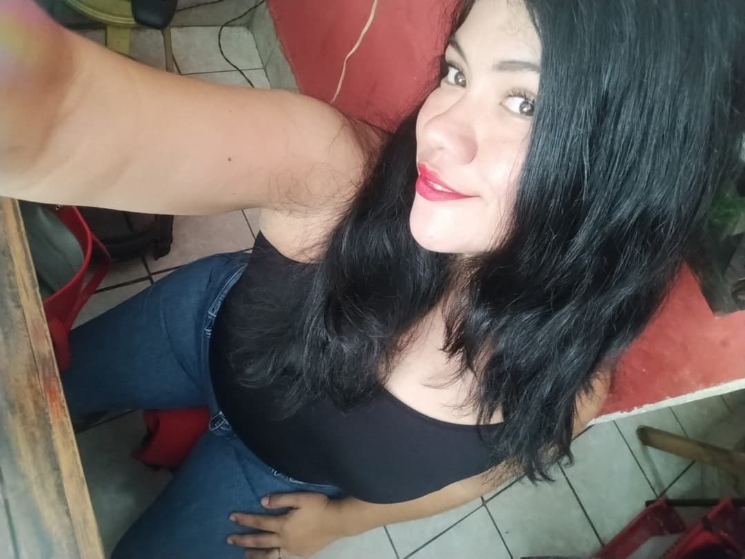 Casi cuarentona.  Mi crush de tener  una madura