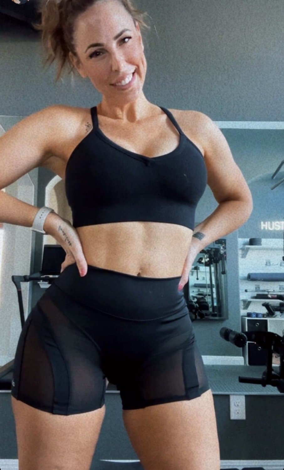 Texas TikTok milf Robyn fields