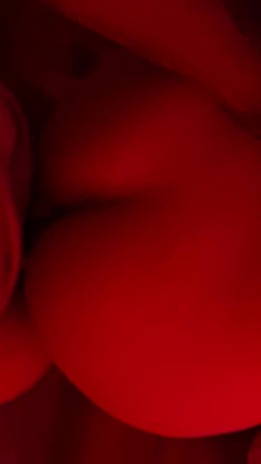 Me cojo ami novia bien rico