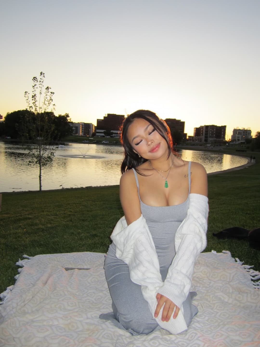 abg college slut gets her tape leaked