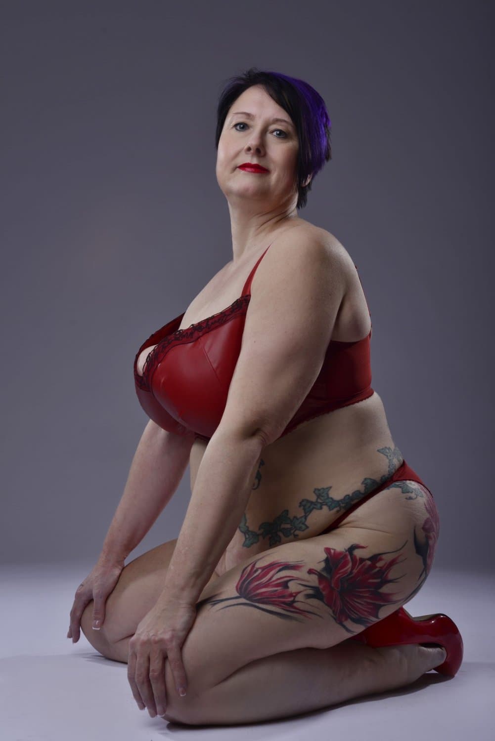 Selection of matures and chubbies