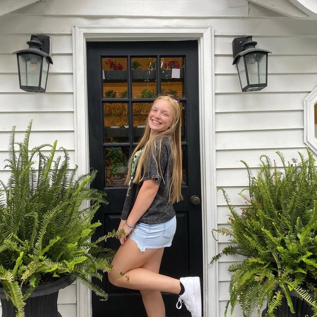 Sexy pale blonde Grace