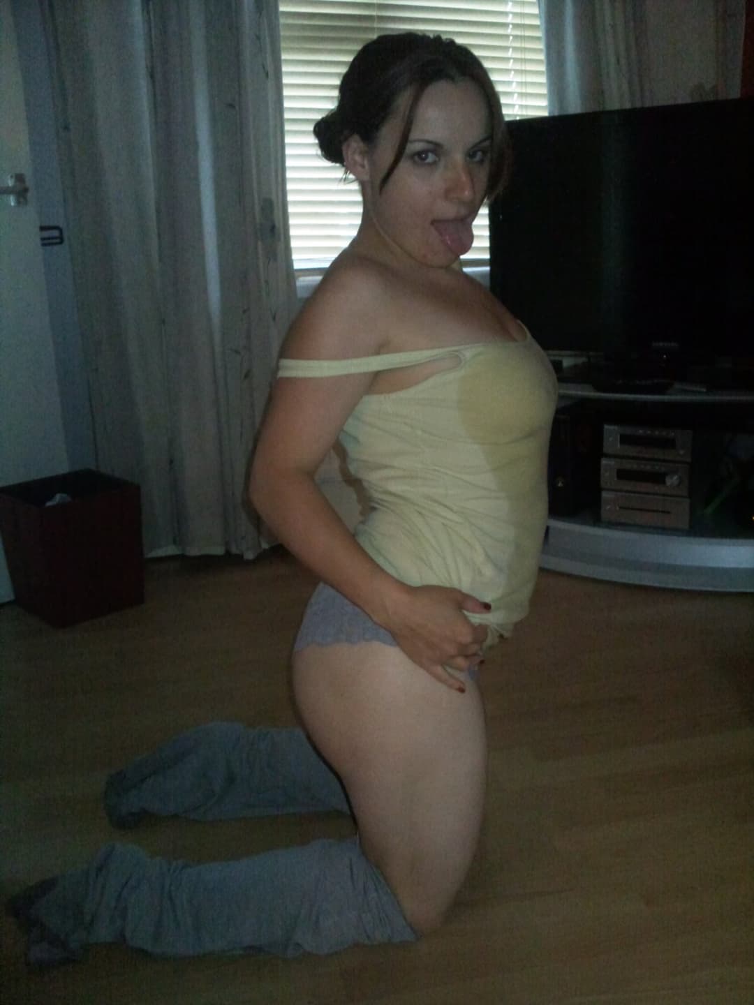 Welsh slut in the kitchen