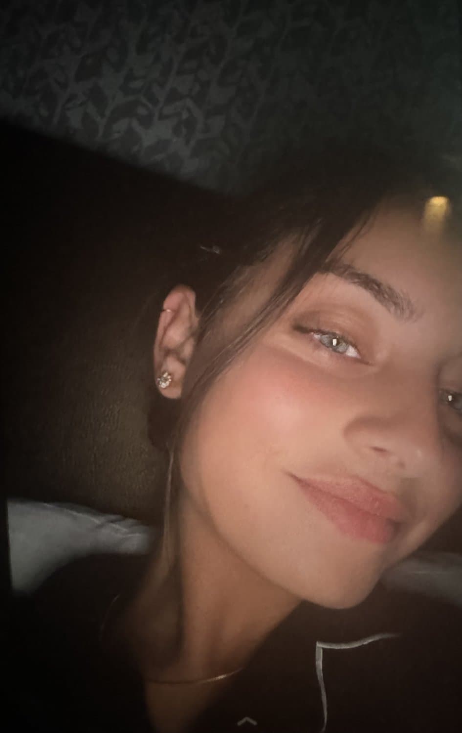 Click to view full size Newly Single Sexy Air Canada Flight Attendant