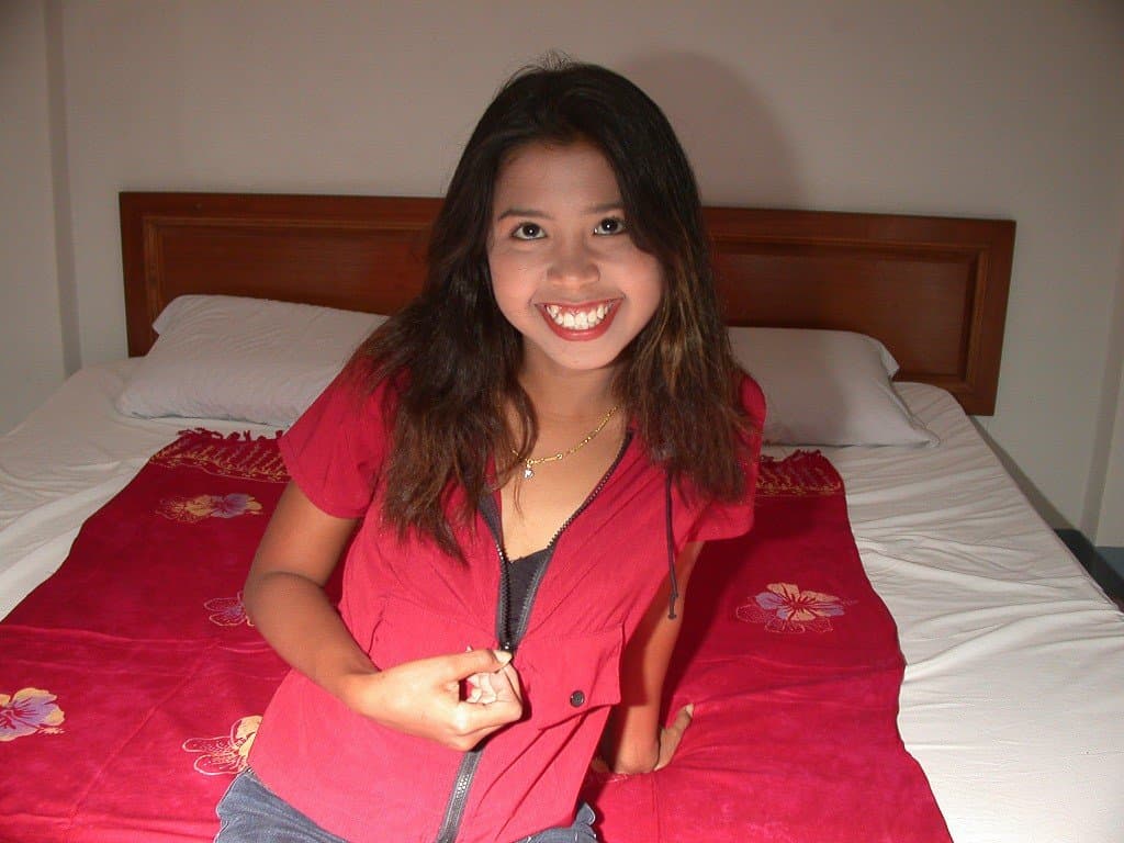 Kei Thai Slut Hotel Worker