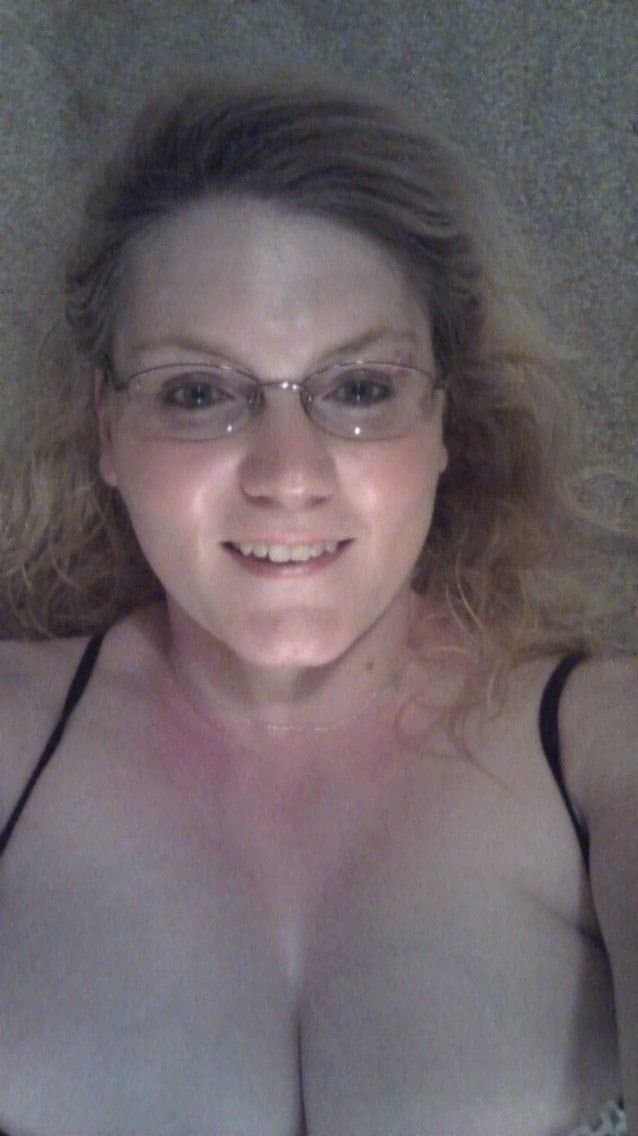 Married Slut Janna from Chat