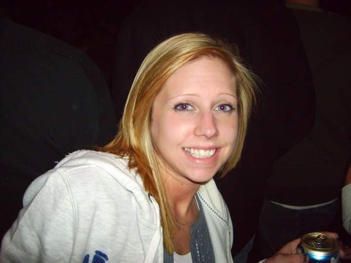 Click to view full size Webslut renowned Stacie R., forever wank fodder on the ?..??