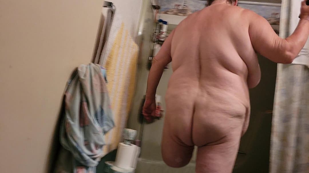 BBW Amputee Webslut with Big Tits