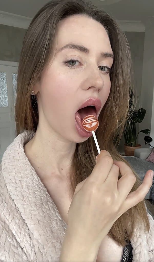 Click to view full size Marie Lollipop licking and sucking Part 2