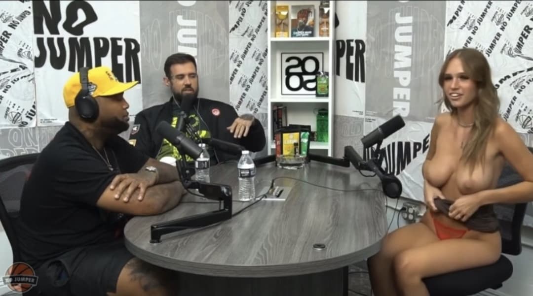 Aspiring Teen Pornstar Begging To Get Naked On Podcast{Leak}