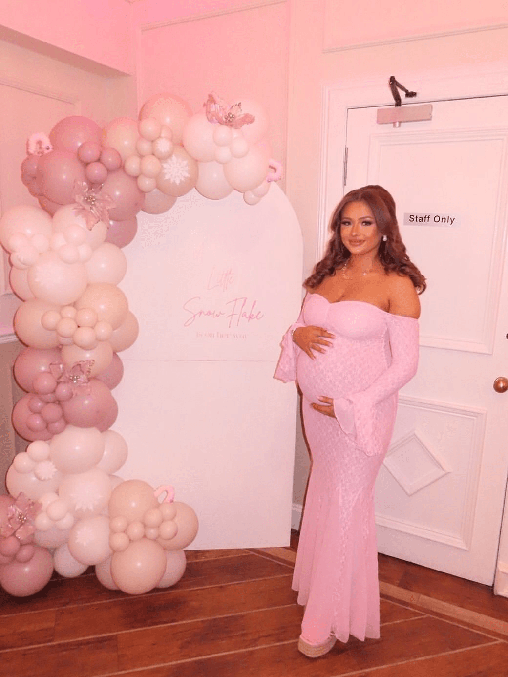 Pregnant teen Hannah big tits 2