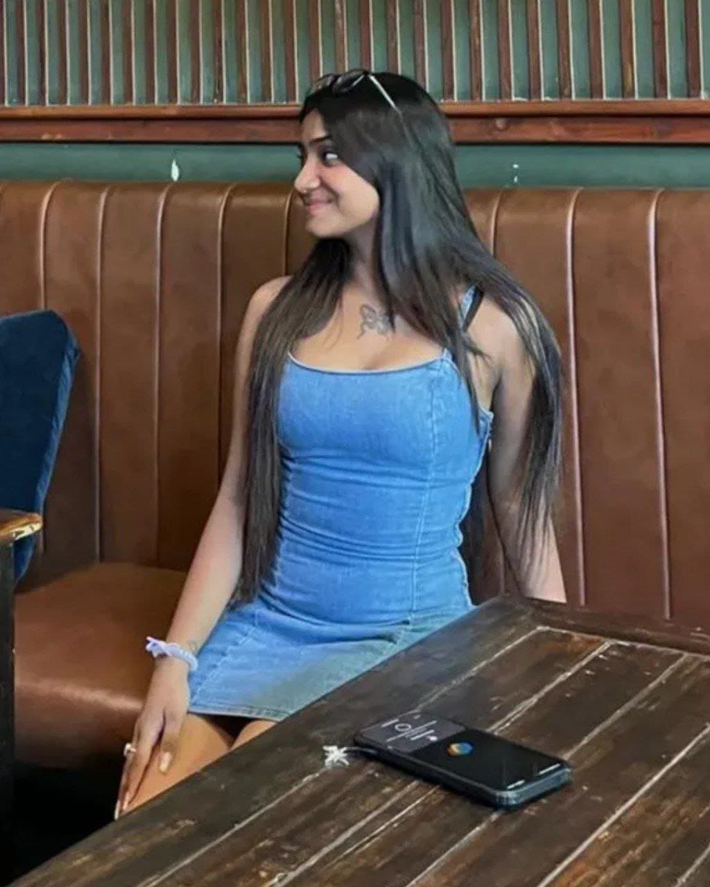 Beautiful Slutty Indian Girl Tanishka Sexy Ass Fingered & Eaten out And Fucking Hard In Doggystyle