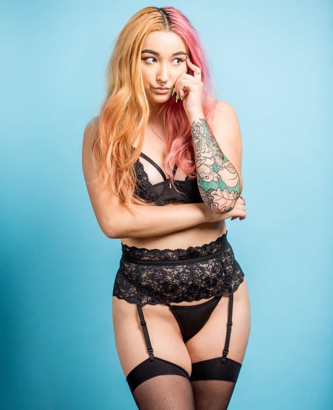 Burlesque dancer 2 early years