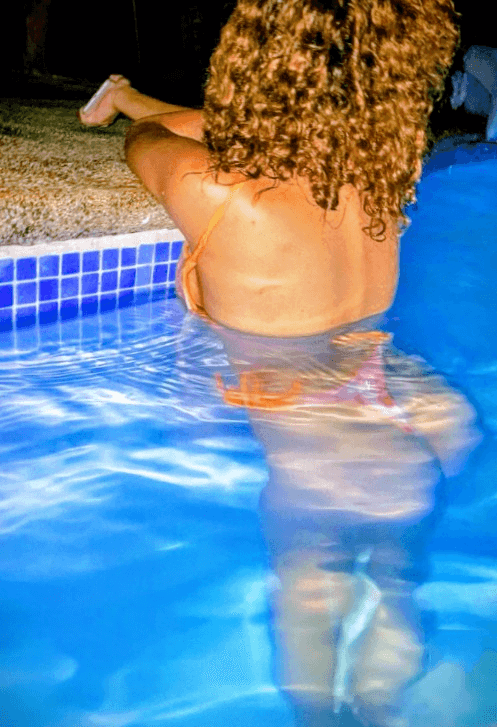 La sexy flaca tica y sus hermanas ?