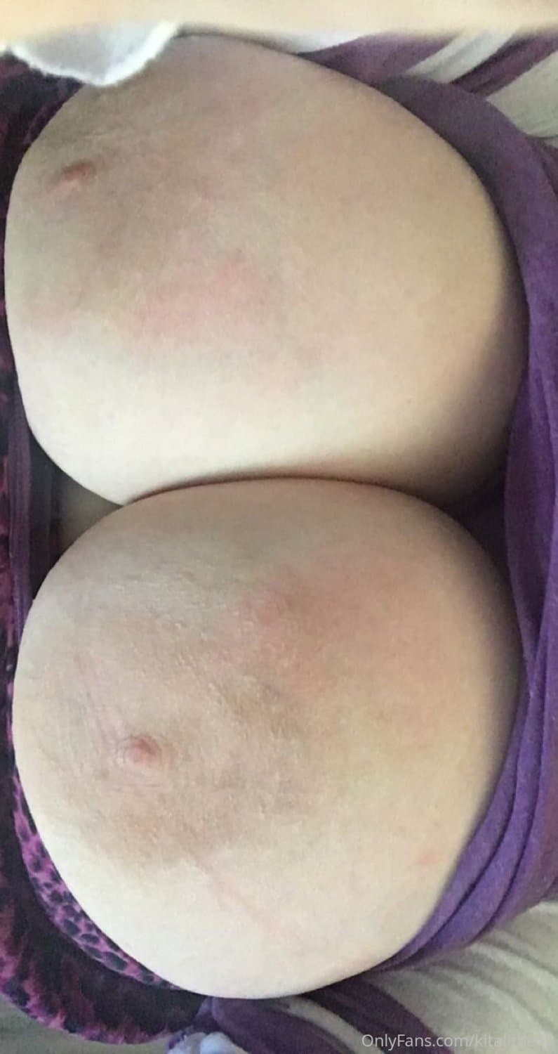 Huge Fat Tits and a Soft Belly = Perfect Combo