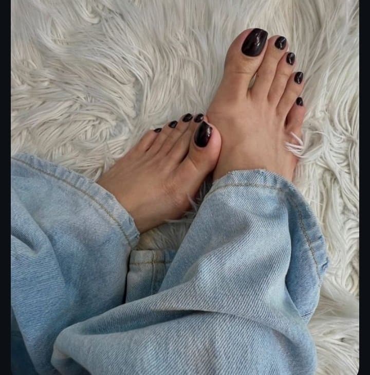 Sexy glamour feet pedicure woman sepash