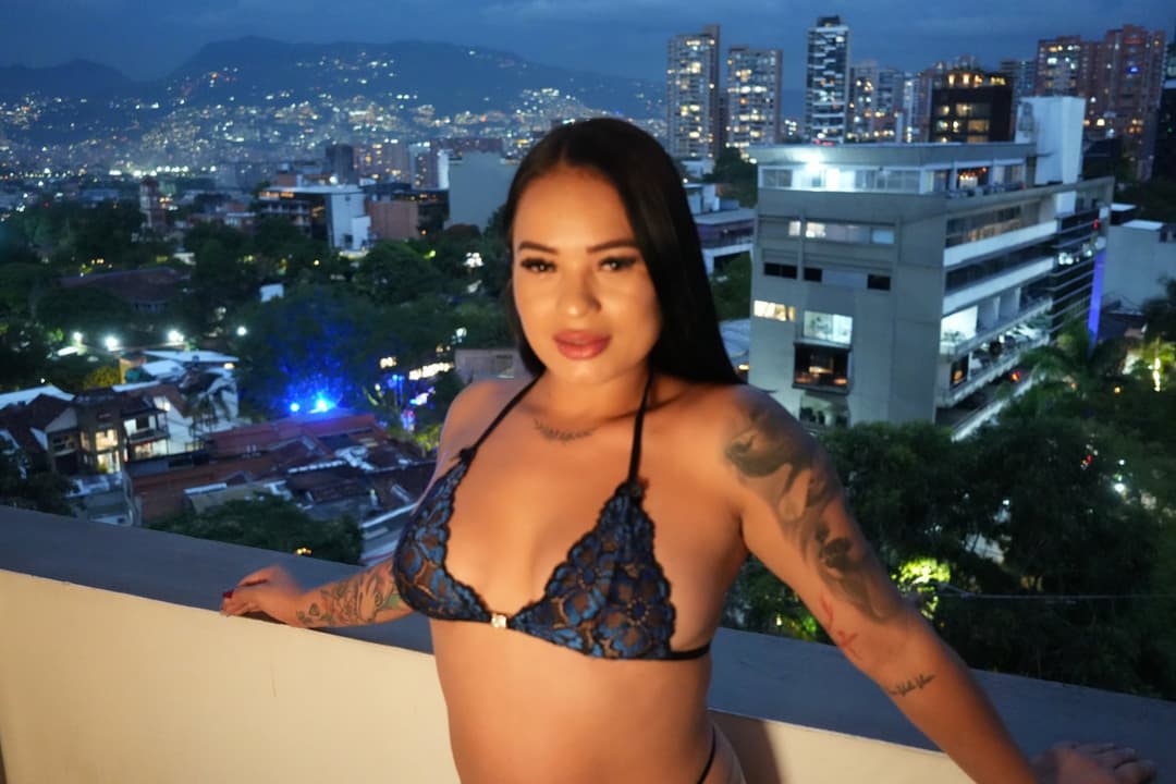 Yennifer Latina Porn Casting Couch