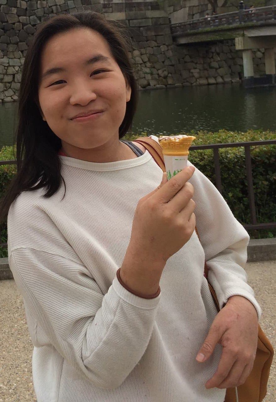 Asian girl giving amazing blowjob in toilet