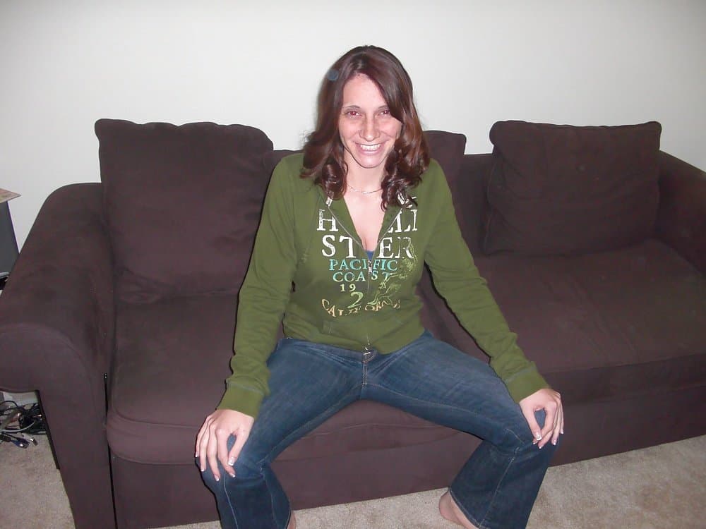 Kim (Hot Navy Buttfuck Facial Slut)?