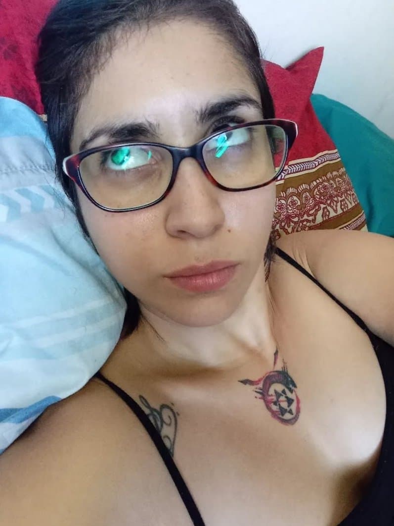 Nerdy girl glasses hot