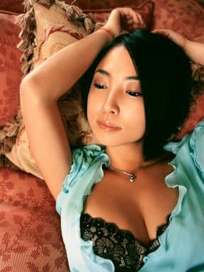 Japanese　芸能　MEGUMI　巨乳　ソフトエロ　一発やりたい