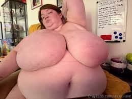 lexxxi-luxe-breast-smothering