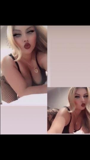 Click to view full size 25 year old Crystal escort in Orange County