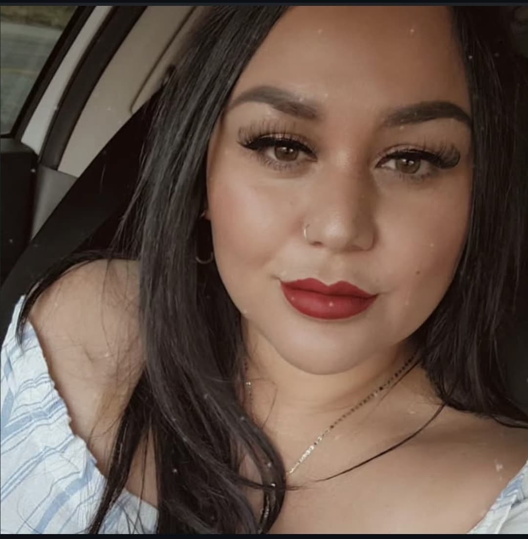 My friends Latina mom could get it?‍?