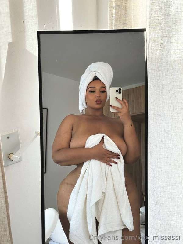 thick xxx_missassi SFW