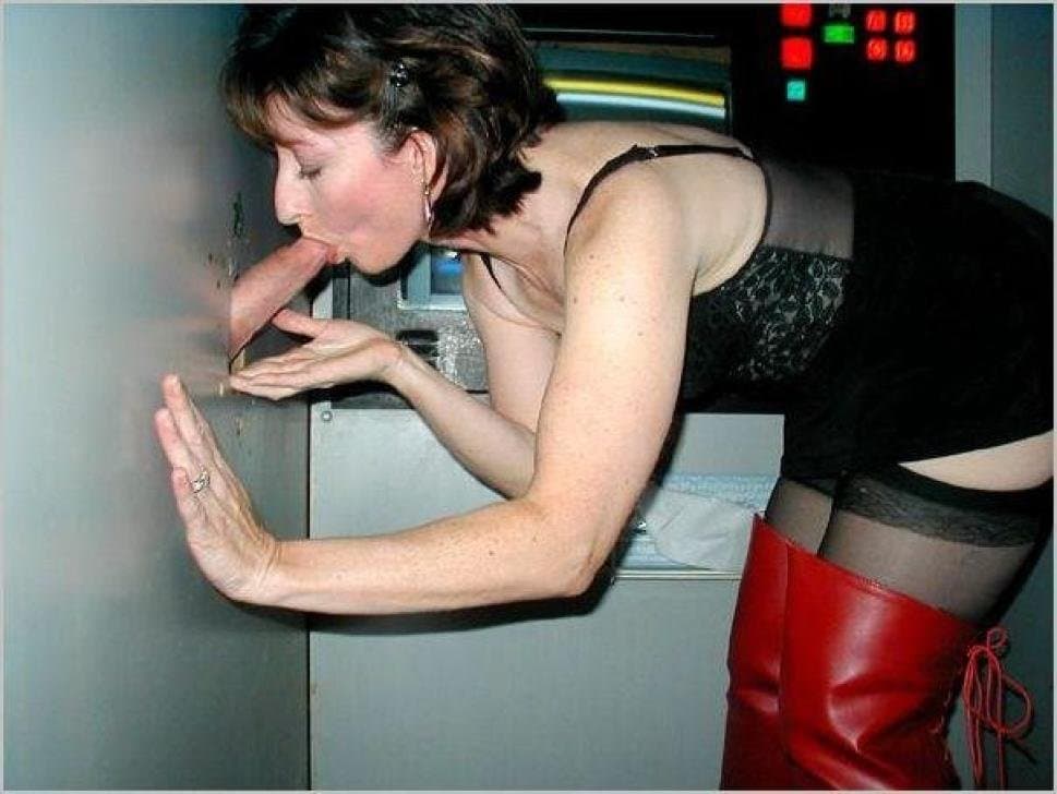 MORE LEGENDARY Hotwife Tish sucking all cocks