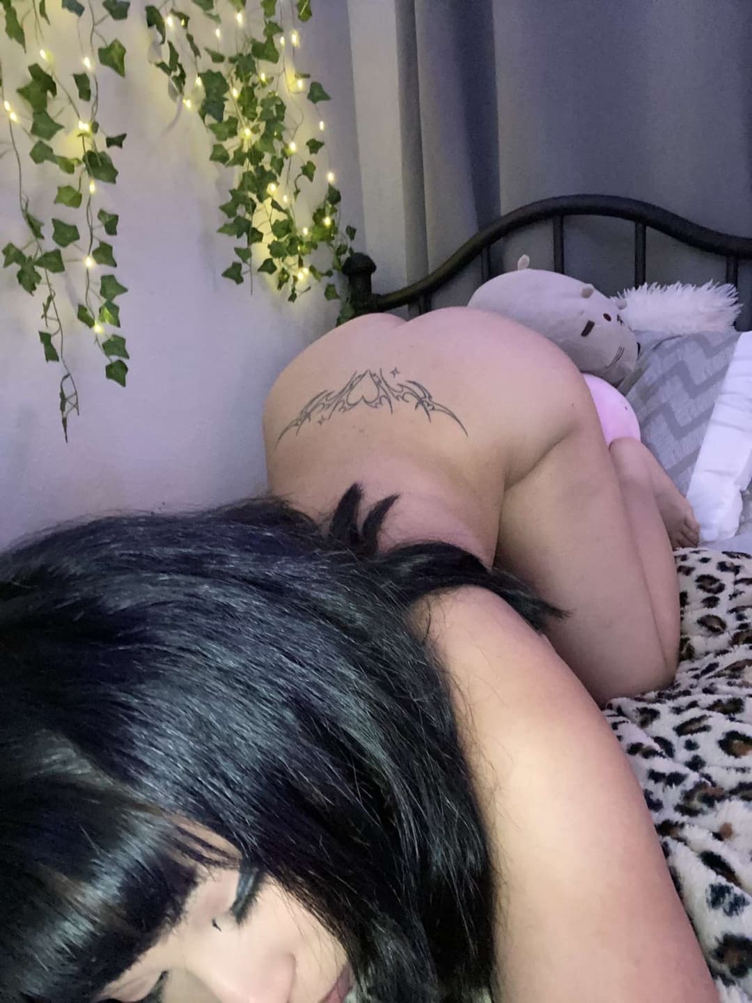Click to view full size My sexy buttslut