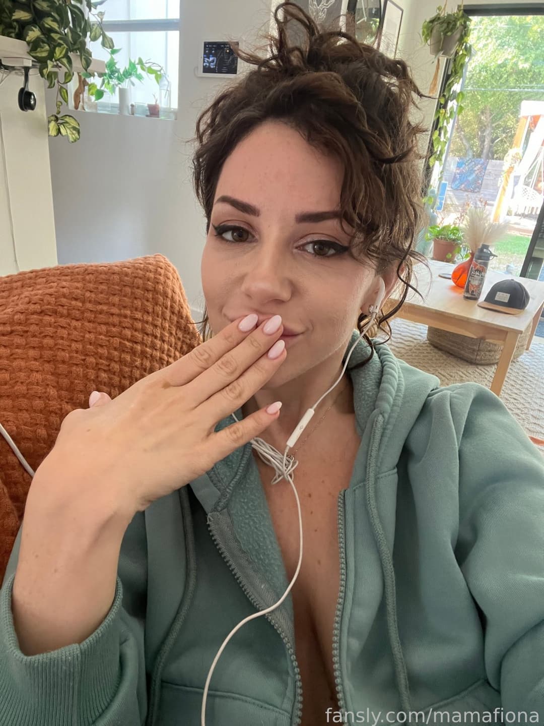 milf fiona roleplay queen