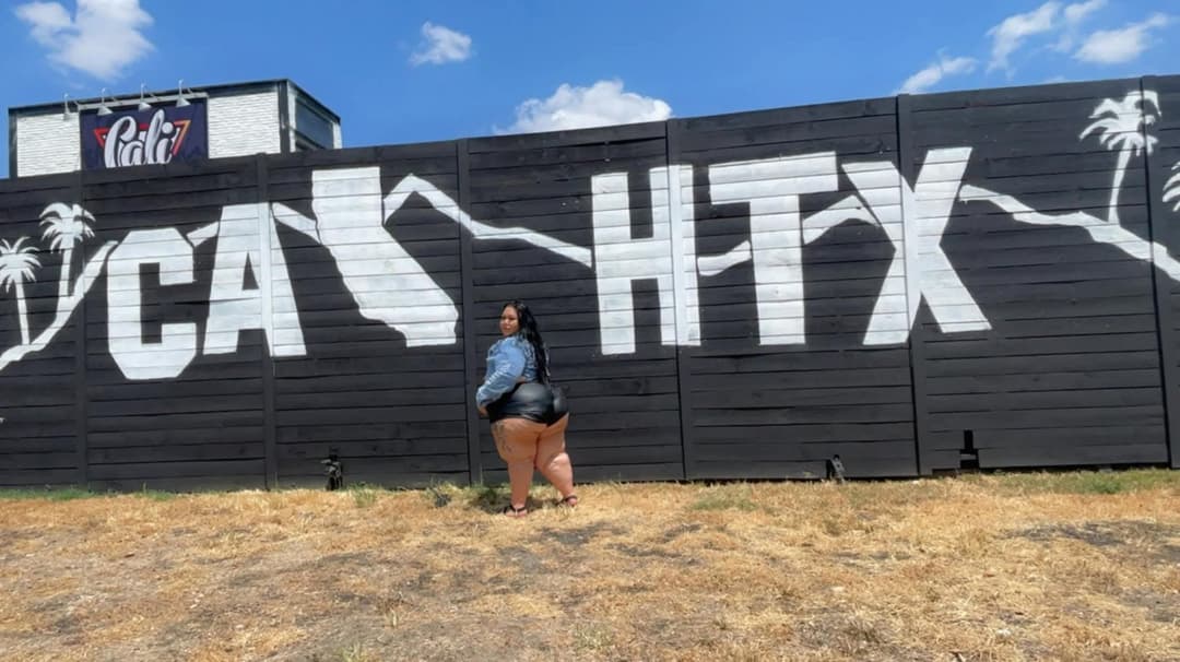 MASSIVE HUGE THICK BIG OLE BOOTY ASS SSBBW LATINA