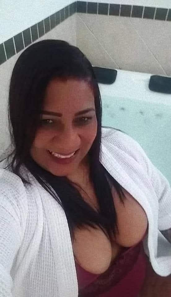 Pensa numa gordinha muito gostosa