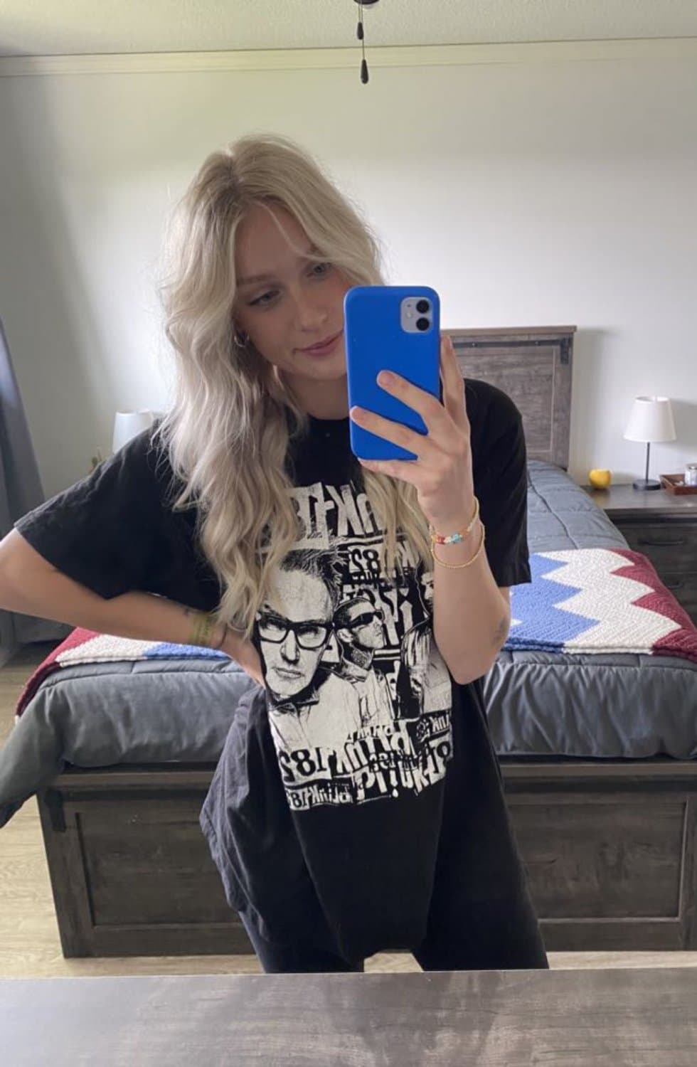 Brooklyn, 27 from Alberta Canada, paramedic, married Christian mom