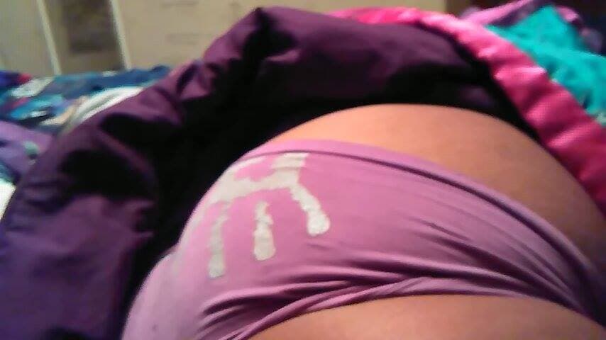 Ebony Girlfriend Leaked Fucking her Pussy with her Dildo and Creams Herself Like A Webslut Whore