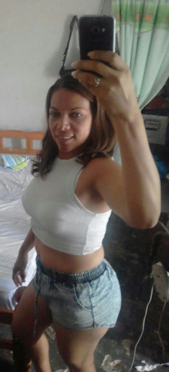 Real latina slut milf... La Perra Madura