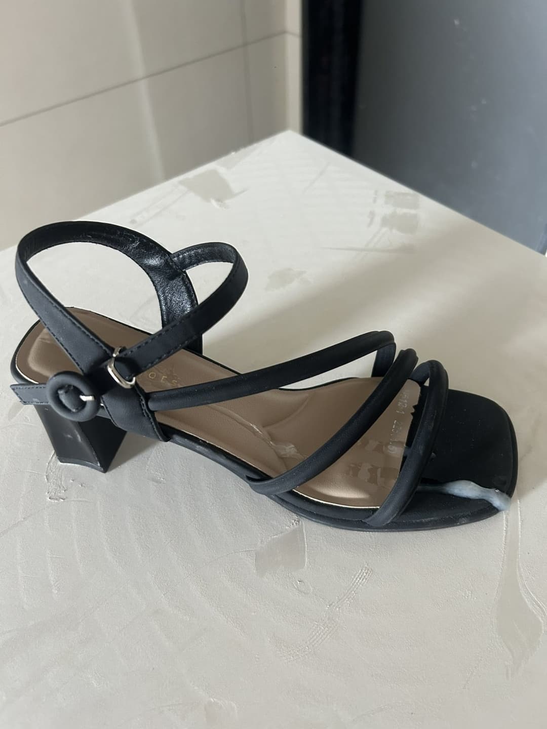 Cock & cum into asian shoes