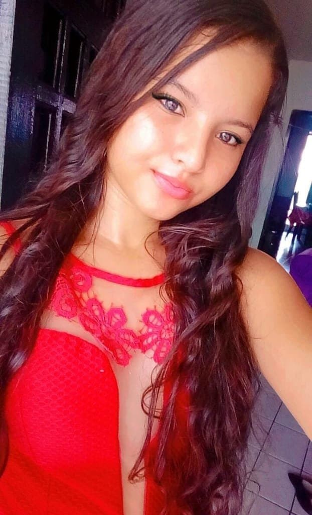 Leana lovings and Cecilia Alves