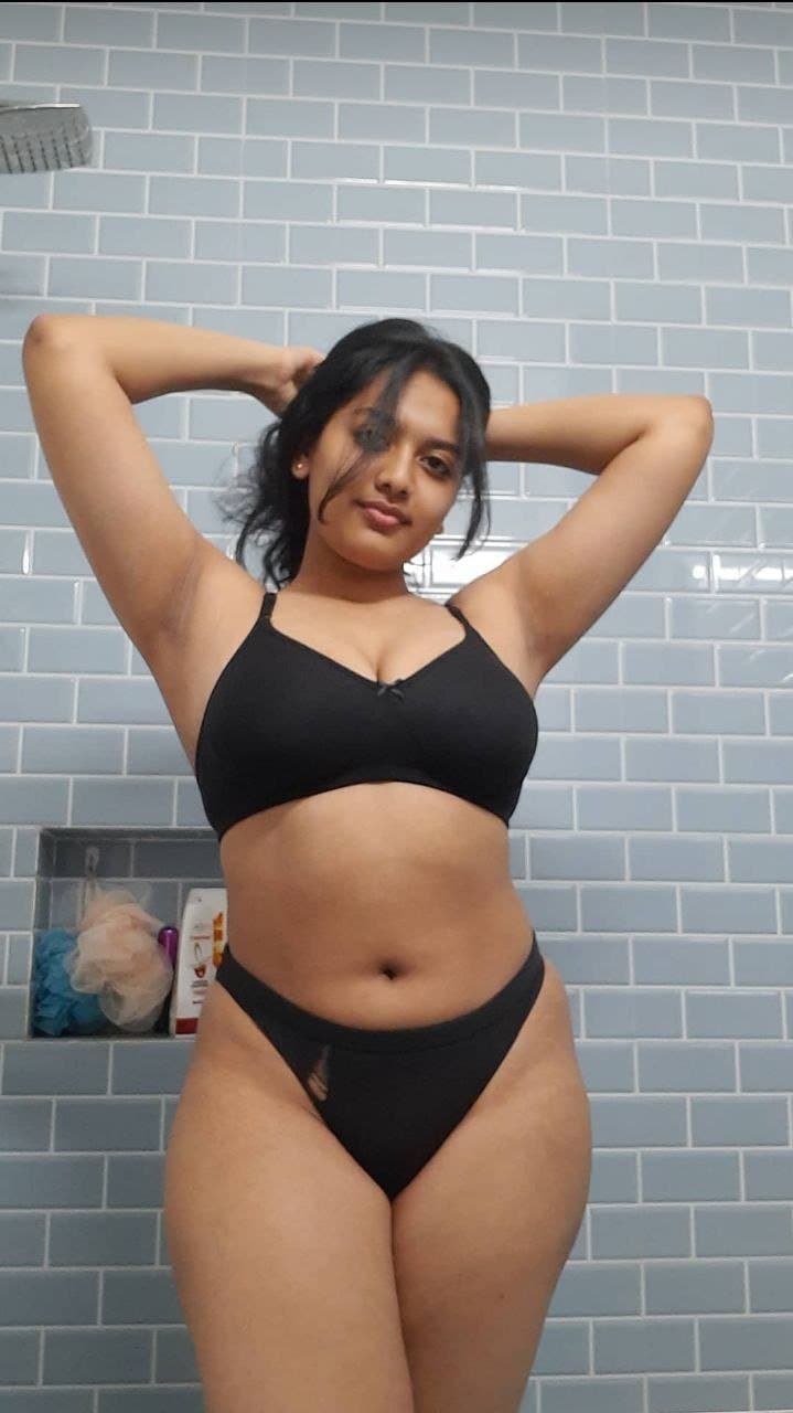 Young Fit Body Desi Teen full collocation