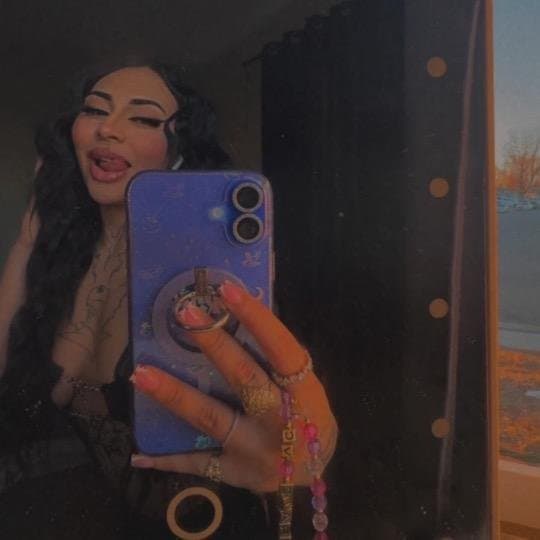 23 year old Gemini Latina escort in Exposition Park