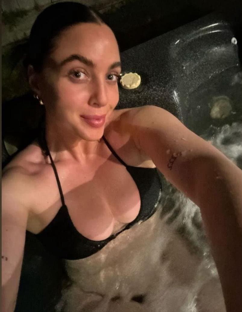 Perfect gym babe - Celine