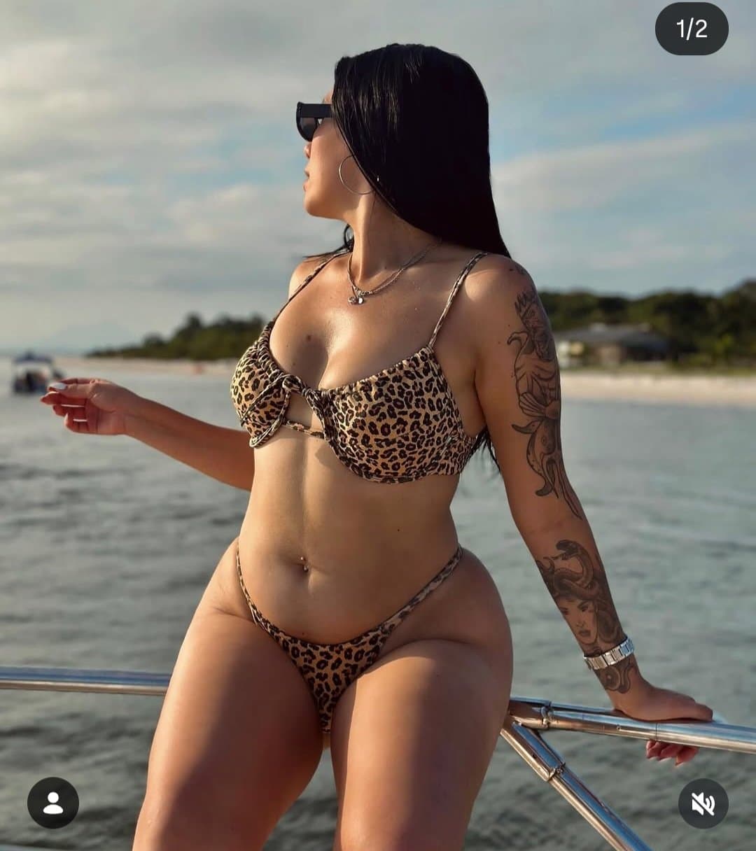 gostosas brasileiras na praia