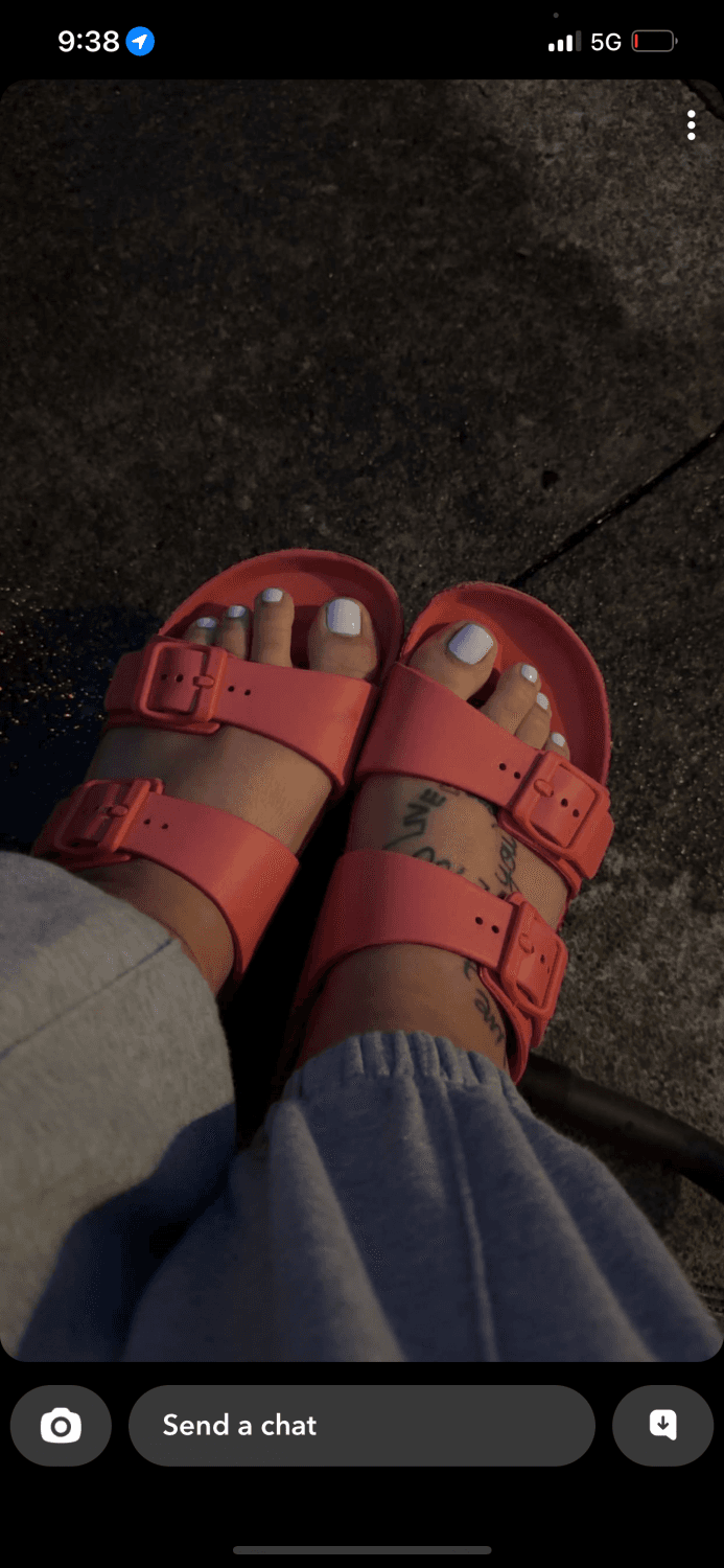 Dumb slut wife Abby banks Kik banks.jj59 for more