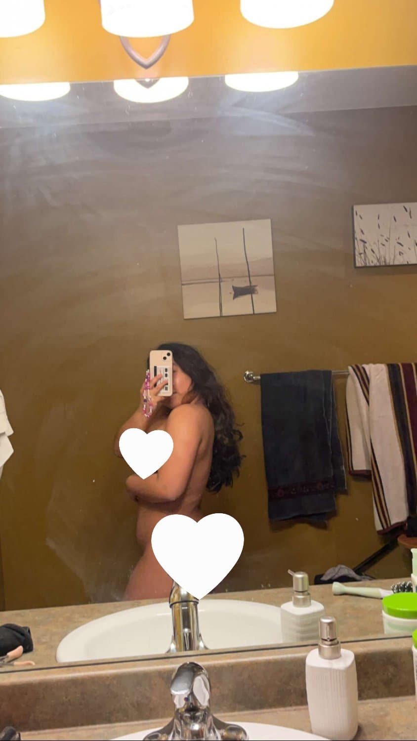 Guess if shes shaved, name or send a pic i dont have in dm and win uncensored nudes.